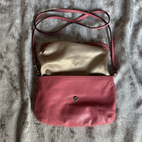 Pink Coach Crossbody 🩷 - Picture 6 of 6